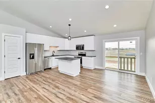 1180 Marathon Dr, Foristell, MO 63348 - Photo 5