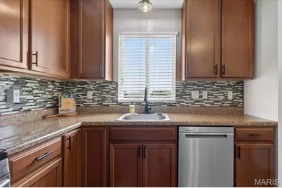 506 Rifle Ridge Drive, Wentzville, MO 63385 - Photo 9