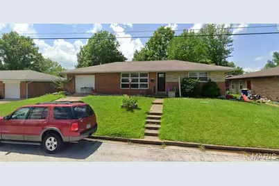 615 S Jefferson Avenue, Union, MO 63084 - Photo 1