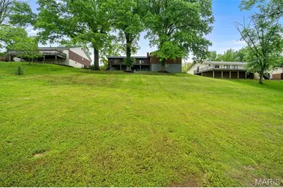 5339 Autumnwinds Drive, Oakville, MO 63129 - Photo 51