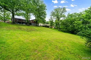 5339 Autumnwinds Dr, Oakville, MO 63129 - Photo 53