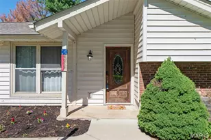 4 Red Oaks Dr, Saint Peters, MO 63376 - Photo 3