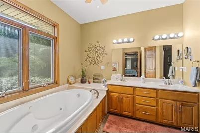 750 W Walsh Street, Montgomery City, MO 63361 - Photo 23