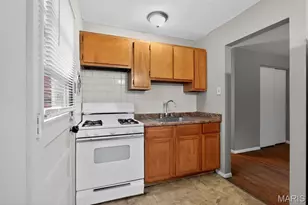 3129 & 3133 Sherman Dr, Saint Ann, MO 63074 - Photo 17