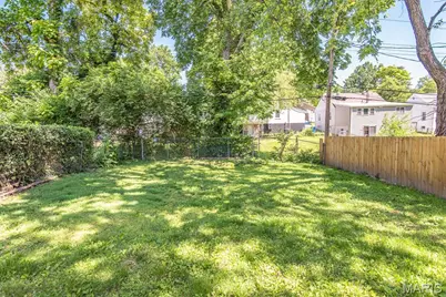8725 Susan Avenue, Saint John, MO 63114 - Photo 51