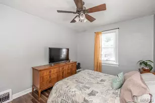 8725 Susan Ave, Saint John, MO 63114 - Photo 15
