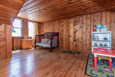 8725 Susan Avenue, Saint John, MO 63114 - Photo 37