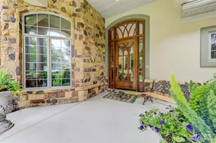 25 Windcastle Dr, Saint Charles, MO 63304 - Photo 5