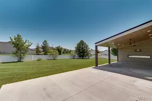 420 Van Buren Ct, Wentzville, MO 63385 - Photo 3