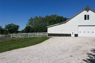 3869 Hwy C, Moscow Mills, MO 63362 - Photo 47