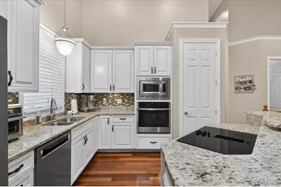 1579 Terra Vista Court, Chesterfield, MO 63146 - Photo 11