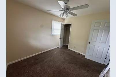 130 Florissant Park Drive, Florissant, MO 63031 - Photo 13
