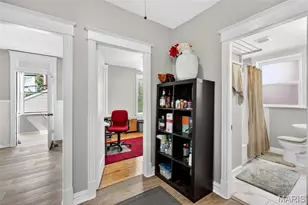4953 Chippewa St, Saint Louis, MO 63109 - Photo 9