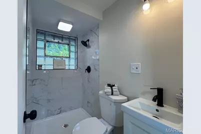 3508 Saint Henry Lane, Bel-Ridge, MO 63121 - Photo 7