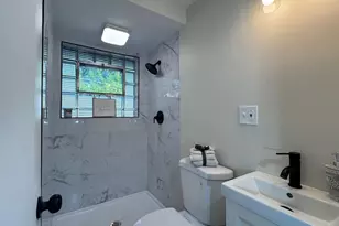 3508 St Henry Ln, Bel-Ridge, MO 63121 - Photo 7