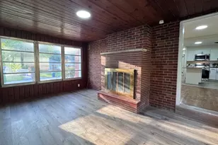 3508 St Henry Ln, Bel-Ridge, MO 63121 - Photo 9