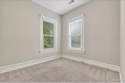 7501 S Suffolk Avenue, Saint Louis, MO 63119 - Photo 31