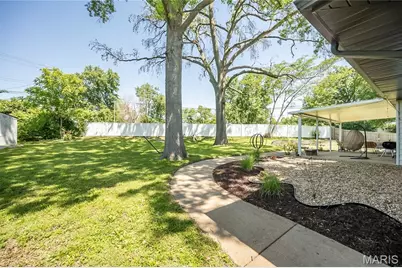 8901 Larchwood Court, Saint Louis, MO 63126 - Photo 43