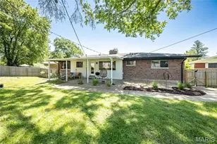 8901 Larchwood Ct, Saint Louis, MO 63126 - Photo 45
