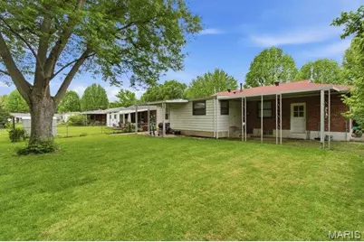 328 S Dellwood Drive, Ferguson, MO 63135 - Photo 29