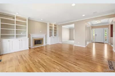 604 Wyndham Crossings Circle, Des Peres, MO 63131 - Photo 13