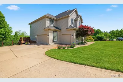 604 Wyndham Crossings Circle, Des Peres, MO 63131 - Photo 3