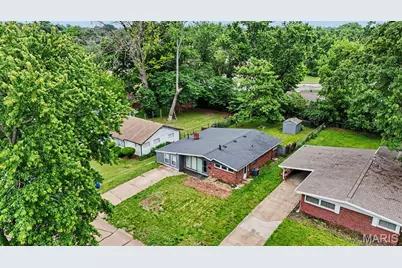 8408 Chalons Court, Saint Louis, MO 63134 - Photo 17