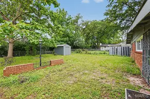 8408 Chalons Ct, Saint Louis, MO 63134 - Photo 19