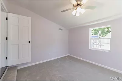 419 Little Broadway Street, Mehlville, MO 63125 - Photo 17