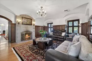 1601 S Warson Rd, Ladue, MO 63124 - Photo 13