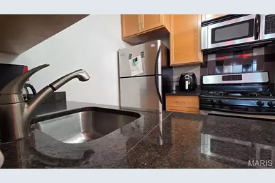 210 N 17th Street #906, Saint Louis, MO 63103 - Photo 11