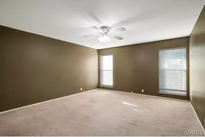 15583 Clayton Road, Ballwin, MO 63011 - Photo 19