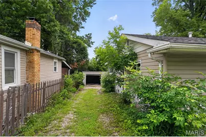 10040 Bon Oak Drive, Saint Louis, MO 63136 - Photo 7