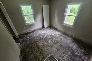 9801 Lorna Ln, Saint Louis, MO 63136 - Photo 11