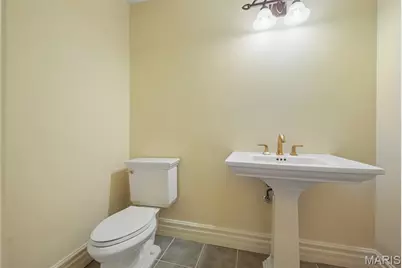 740 Stonebluff Court, Chesterfield, MO 63005 - Photo 27