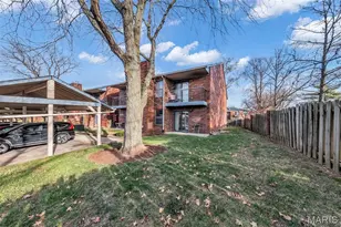 2339 Kratky Rd, Saint Louis, MO 63114 - Photo 3