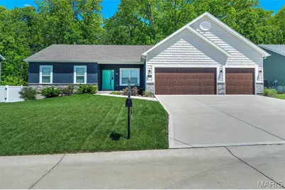 584 Lakewood Drive, Moscow Mills, MO 63362 - Photo 1