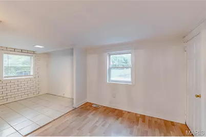 125 E Frisco Avenue, Webster Groves, MO 63119 - Photo 7