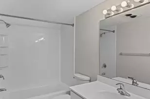 8813 Wrenwood Ln, Saint Louis, MO 63144 - Photo 27