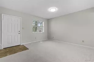 8813 Wrenwood Ln, Saint Louis, MO 63144 - Photo 5