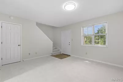 8813 Wrenwood Lane, Saint Louis, MO 63144 - Photo 5