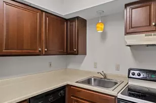 8813 Wrenwood Ln, Saint Louis, MO 63144 - Photo 21
