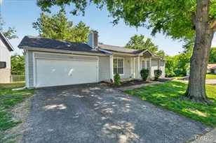 16101 Castlerea Blvd, Ellisville, MO 63021 - Photo 19