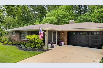 2316 Divot Drive, Crystal Lake Park, MO 63131 - Photo 5