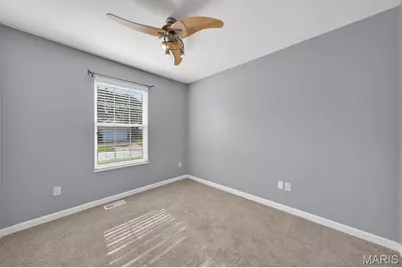 279 Cherrywood Parc Drive, O'Fallon, MO 63368 - Photo 9