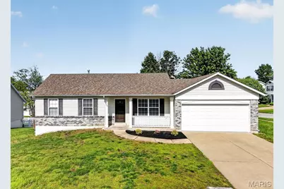 279 Cherrywood Parc Drive, O'Fallon, MO 63368 - Photo 1