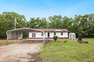 1066 Sun Meadow Rd, Bourbon, MO 65441 - Photo 3