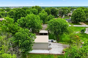 11 S Meadow Dr, O'Fallon, MO 63366 - Photo 21