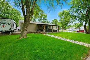 11 S Meadow Dr, O'Fallon, MO 63366 - Photo 19