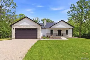 10425 Legacy Dr, Potosi, MO 63664 - Photo 1